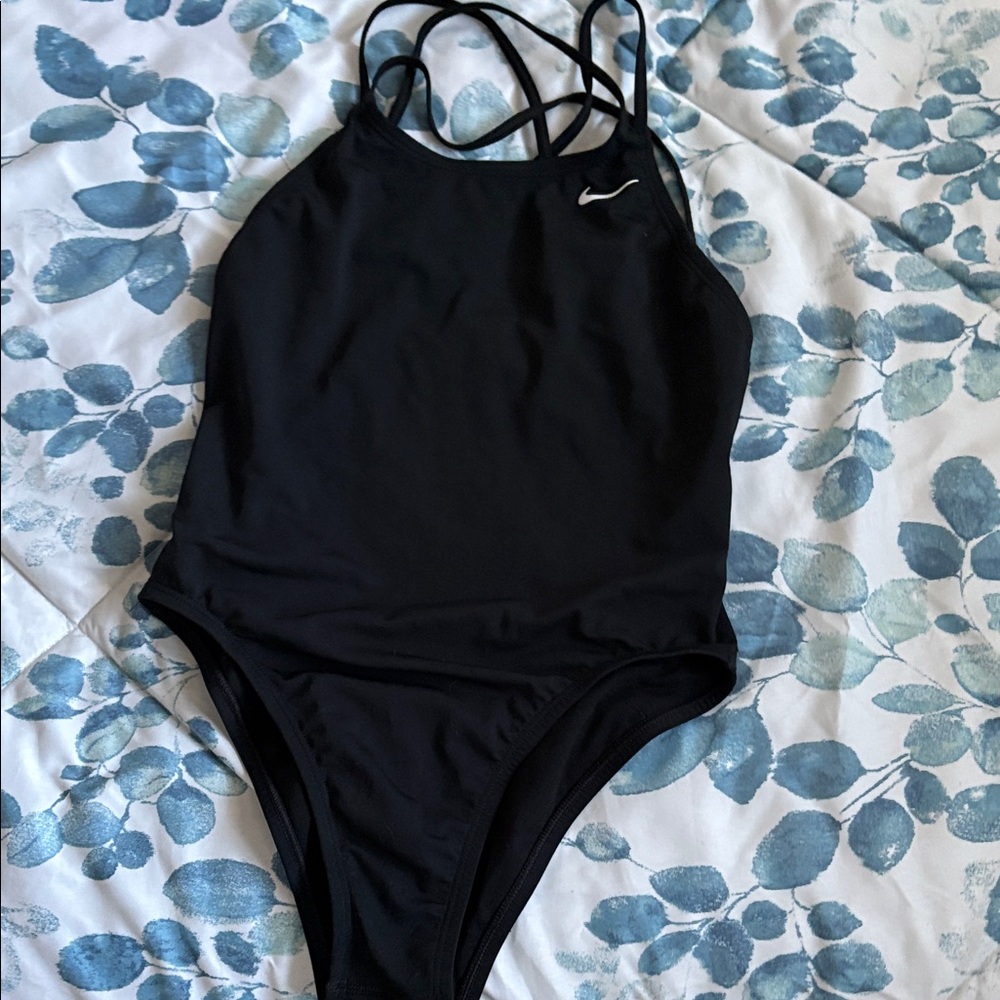 Nike Women's Black Strappy One-Piece Swimsuit